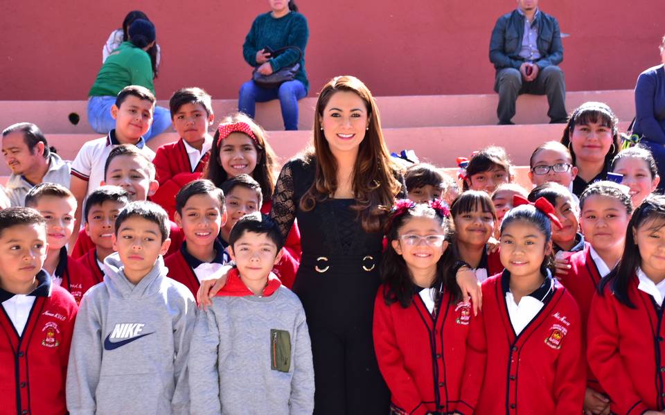 Escolares hacen equipo con la alcaldesa Tere Jiménez - El Sol del Centro |  Noticias Locales, Policiacas, sobre México, Aguascalientes y el Mundo